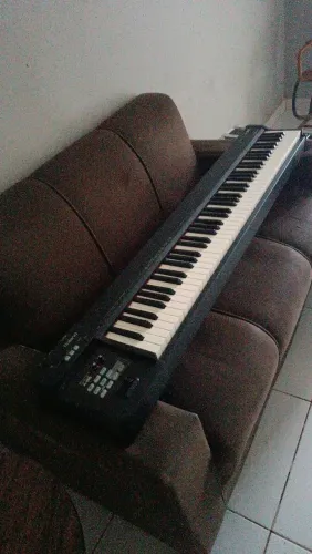 Teclado Controlador A-88 HOLAND