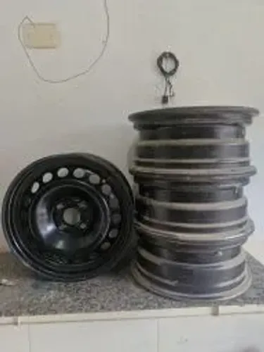 JOGO DE RODAS ARO 15 CHEVROLET 4 FUROS