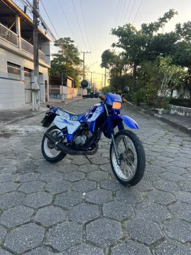 Dt 200r