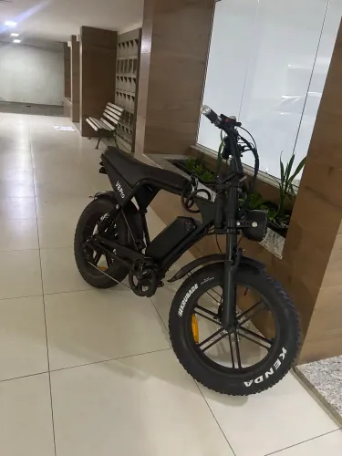 Bike elétrica V8 pro 1000w 1960km