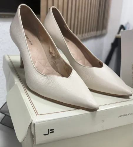 Sapatos em couro nº35 Jorge Bischoff e outras marcas