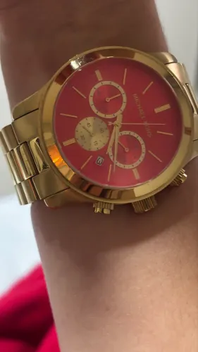 Michael Kors MK5930, da icônica coleção Runway