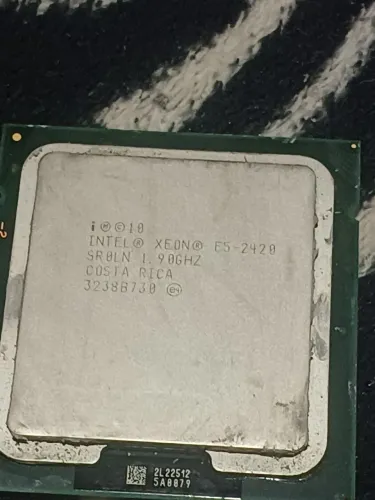 Processador XEON E5-2420