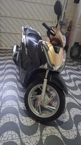Honda Moto sh ano 2018 ótimo estado