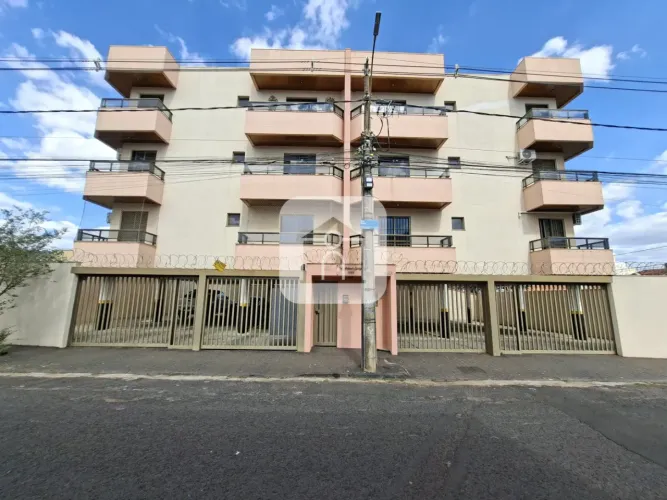 Apartamento para locação no bairro Brasil