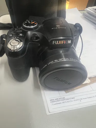 Câmera fotográfica Fuji