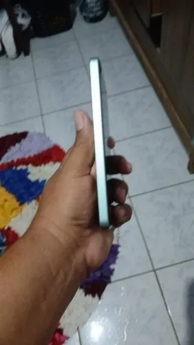 Vende-se Poço X7 Pro 512gb com extensão de memória. Sem marcas de uso...