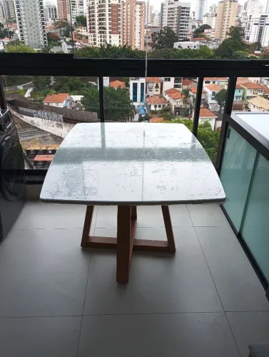 Mesa retangular 90x120 com tampo de vidro