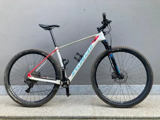 Bicicleta Specialized Stumpjumper Comp Carbon