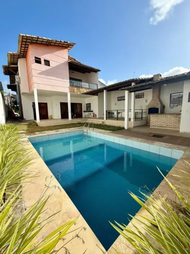 Linda casa no Condomínio Bosque dos Pássaros