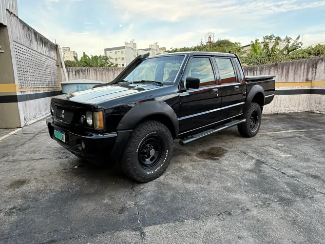 Mitsubishi L200 GL 2.5 4X4 CD Diesel 2002