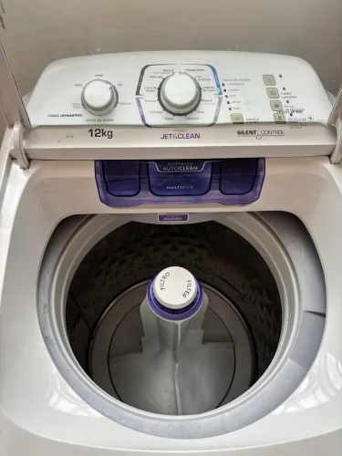 Máquina de lavar roupa - Electrolux 12kg