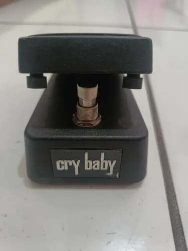 Cry baby mini