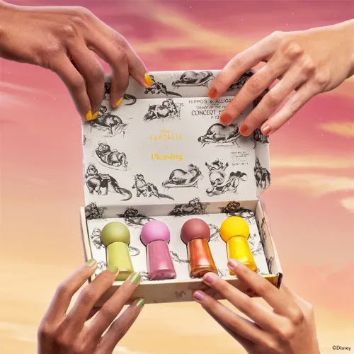 Kit de esmaltes Pleasing x Disney Danza Delle Ore