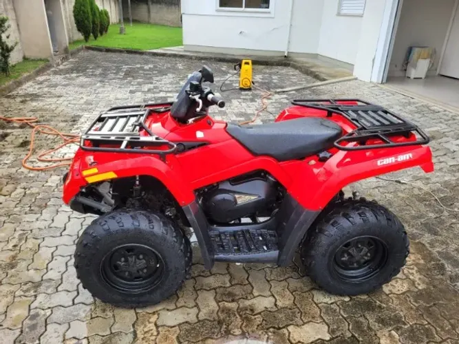 Quadriciclo Can Am 400cc 4X4 Automático 2008