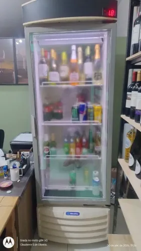 Freezer vertical metalfrio 