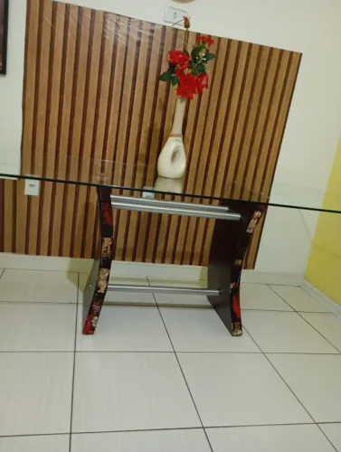 Base de mesa para 6 lugares, vidro 10mm. Viamão