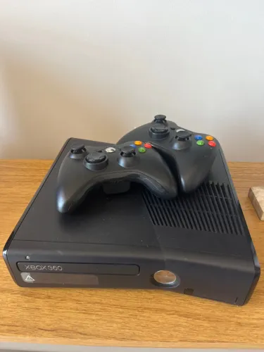 Xbox 360 slim - defeito no botão