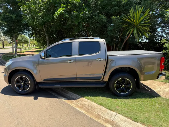 Chevrolet S10 Pick-up LTZ 2.8 TDI 4X4 CD Dies.aut 2013