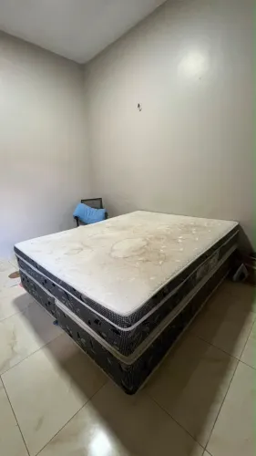 Cama queen size