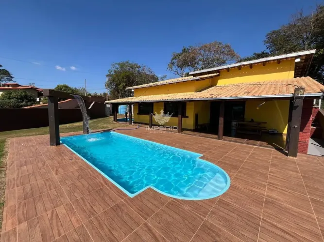 SÍTIO Á VENDA EM RIO MANSO 700 M²