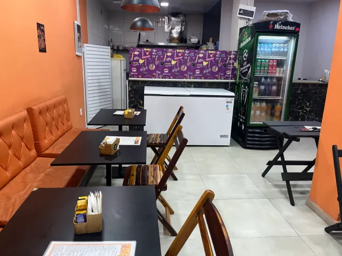 Vendo Pizzaria e hamburgueria 
