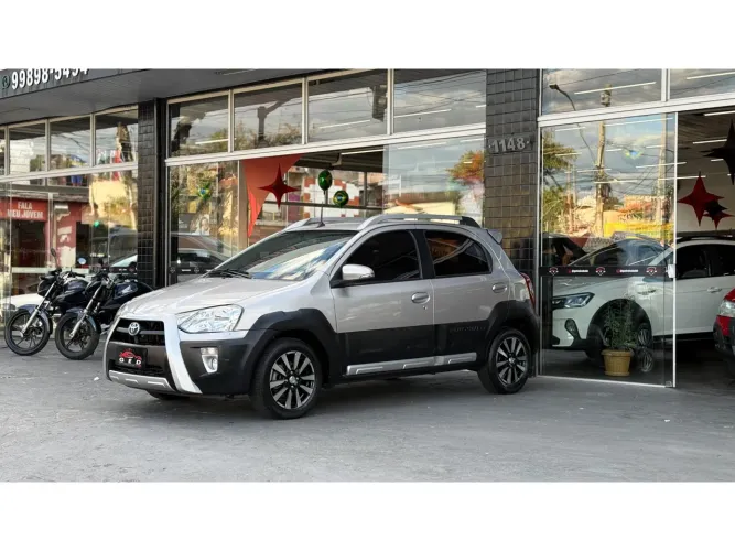 Toyota Etios Cross 1.5 Flex 16V 5P Aut. 2018
