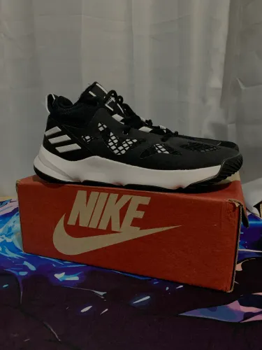 Tênis Adidas original 41