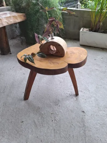 Mesa em madeira rustica 