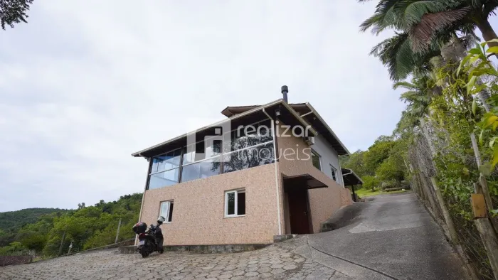 Casa 3 quartos no bairro Ribeirao da Ilha Florianópolis