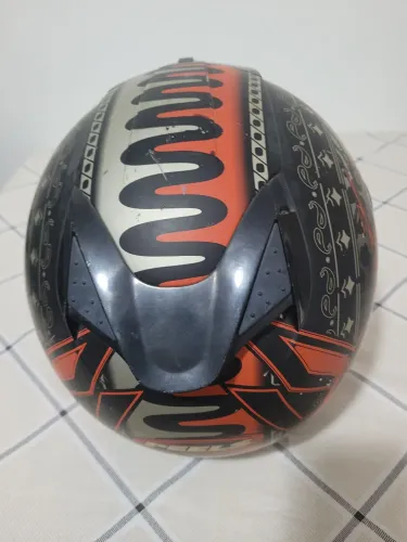 Capacete Peells tamanho 64