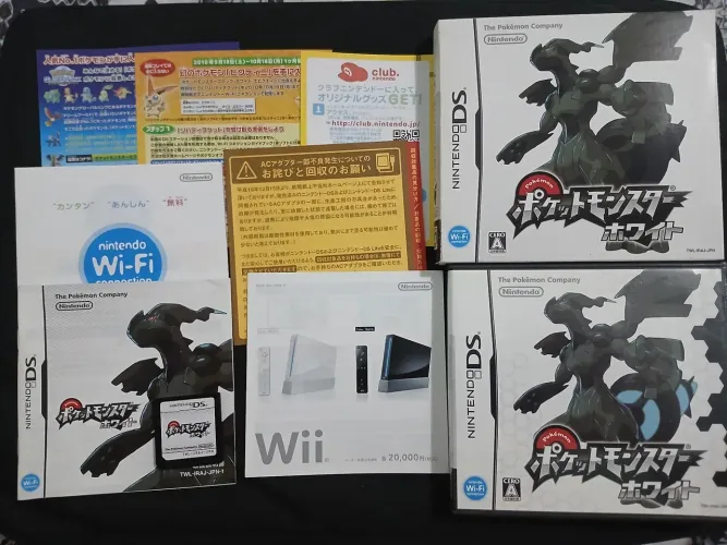 Pokémon White Japonês completo com Luva