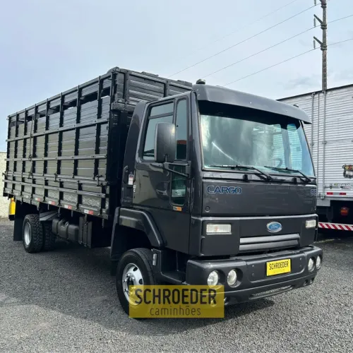 Ford Cargo 815 (Apenas 146.000km)