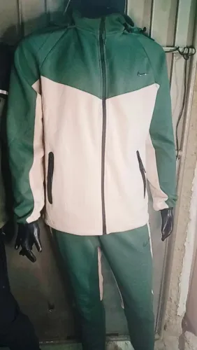 CONJUNTO DE FRIO T.1.1 TODOS OS TAMANHOS DISPONÍVEL
