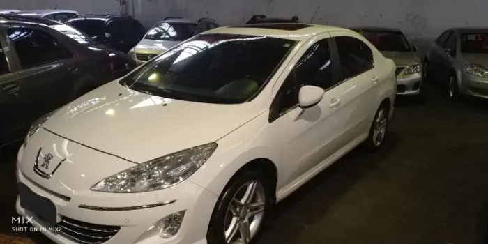Peugeot 408 Sedan Griffe 1.6 Turbo 16V 4P Aut. 2013