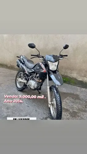 Vendo moto. Honda aceito proposta.. Abaixei o preço para 8.000,00 mil..