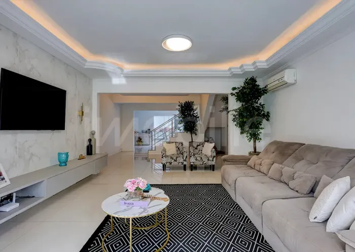 Casa no Condomínio Vila Rica em Balneário.