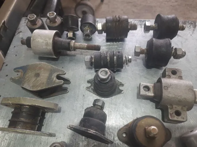 Coxim motor de popa Yamaha e evinrude