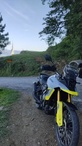 Suzuki VSTROM 800cc 2025