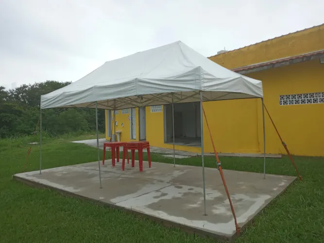 Vendo Tenda de 3x6m Estrura Reforçada