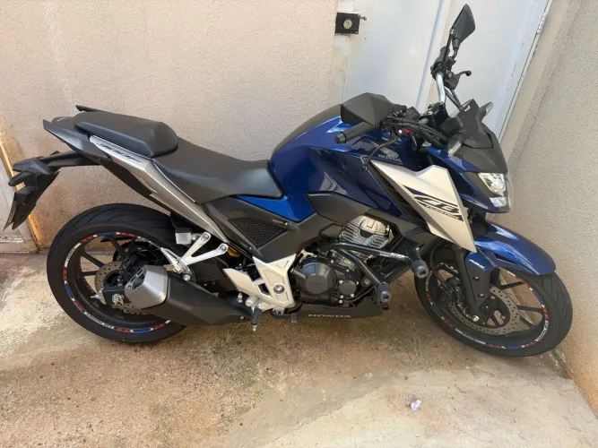 Honda CB 300F Twister ABS 2026.