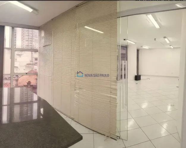 Conjunto Comercial a Venda - Sé