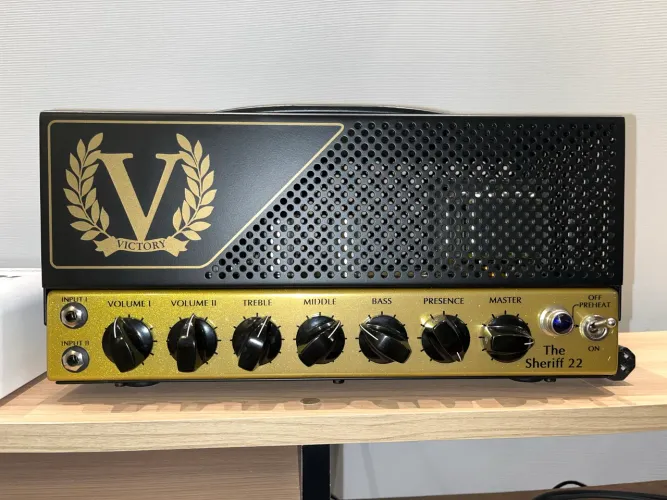 Amplificador Victory Sheriff 22 (Marshall Plexi)