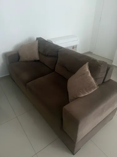 Sofá usado 2m de largura