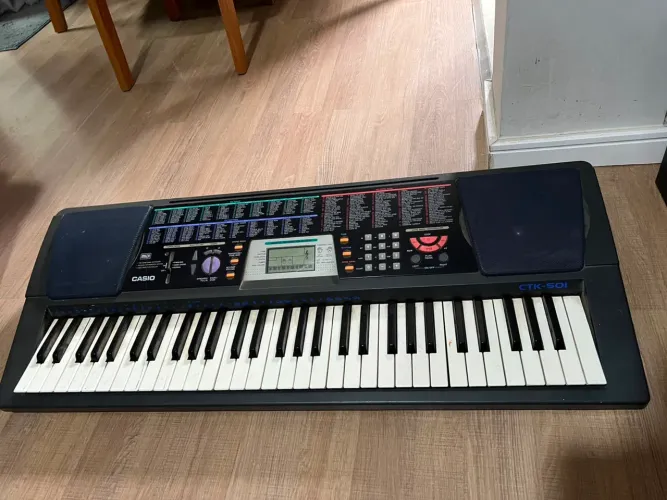 Piano Casio CTK-501