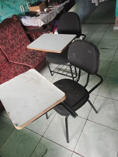 Cadeira escolar