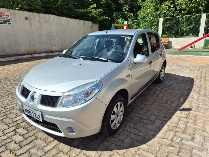 Renault Sandero Expression Hi-flex 1.0 16V 5P 2010