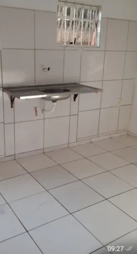 Alugo apartamento