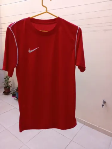 camiseta NIKE