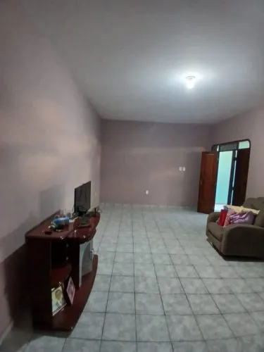Aluguel Casa, Rua Sebastião Meira Lobo, 72 Olhos D'água-Brumado- 3 quartos uma suite e gar